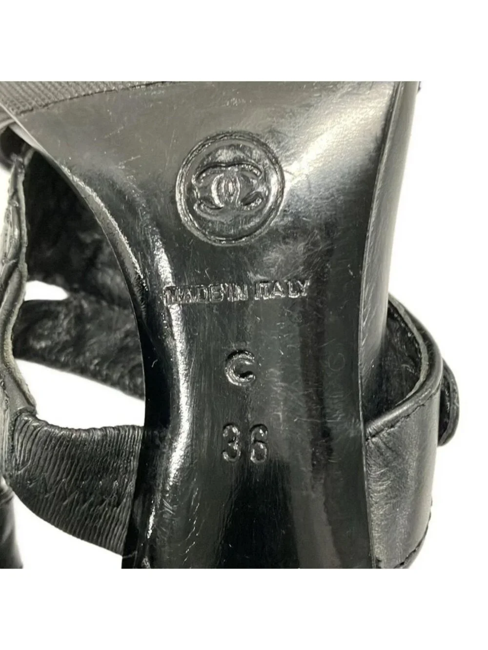 ★SOLD★ Chanel Sandals 36 Quilted Black Silver Leather - Picture 6 of 9